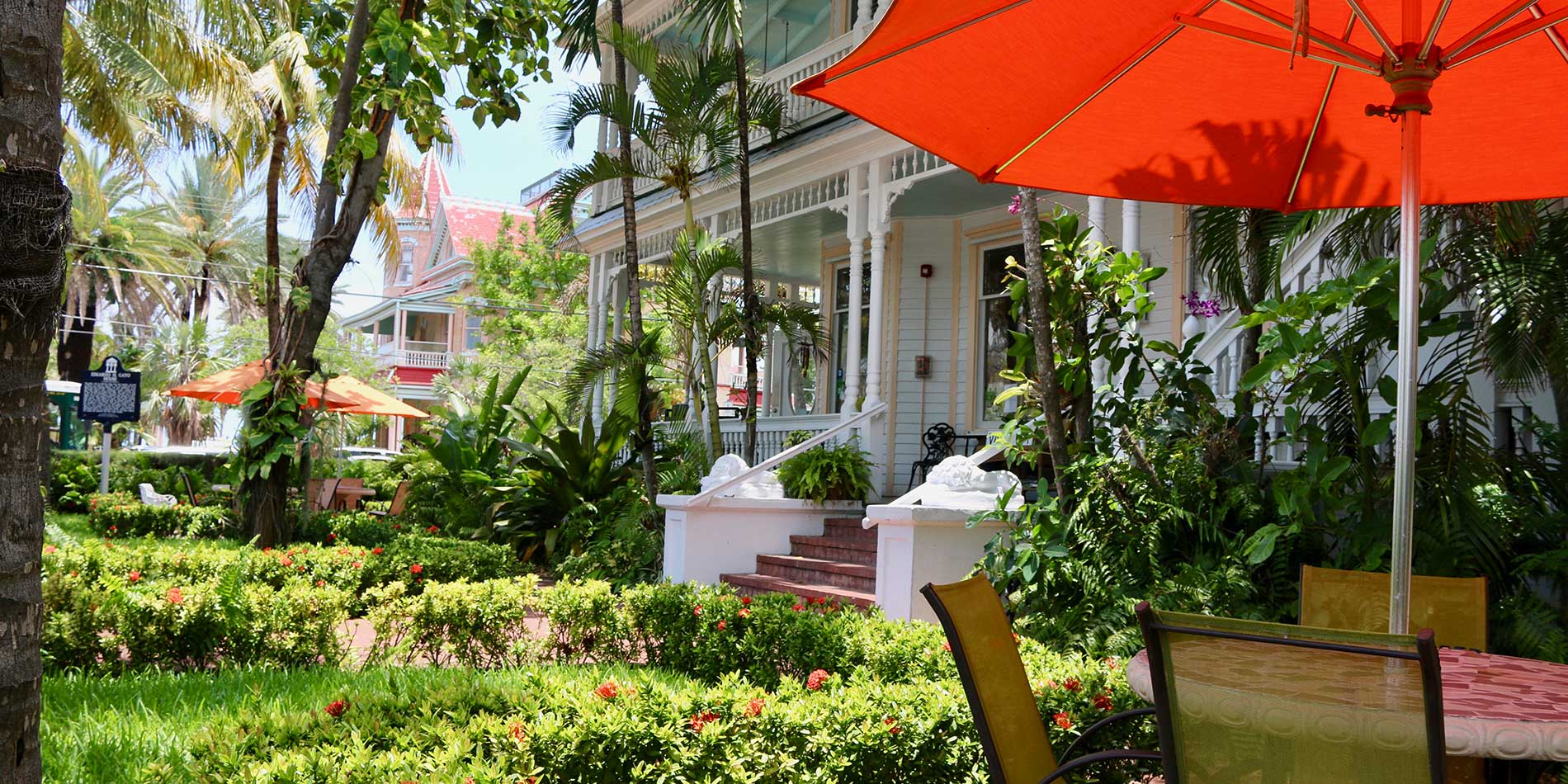 Southernmost Point Guesthouse Courtyard